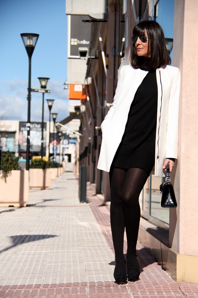 WHITE COAT & BLACK DRESS Oh My Blog