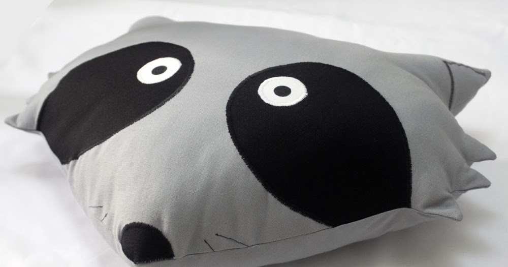 RoZ//REDVOLT* coussin de sol pour enfant