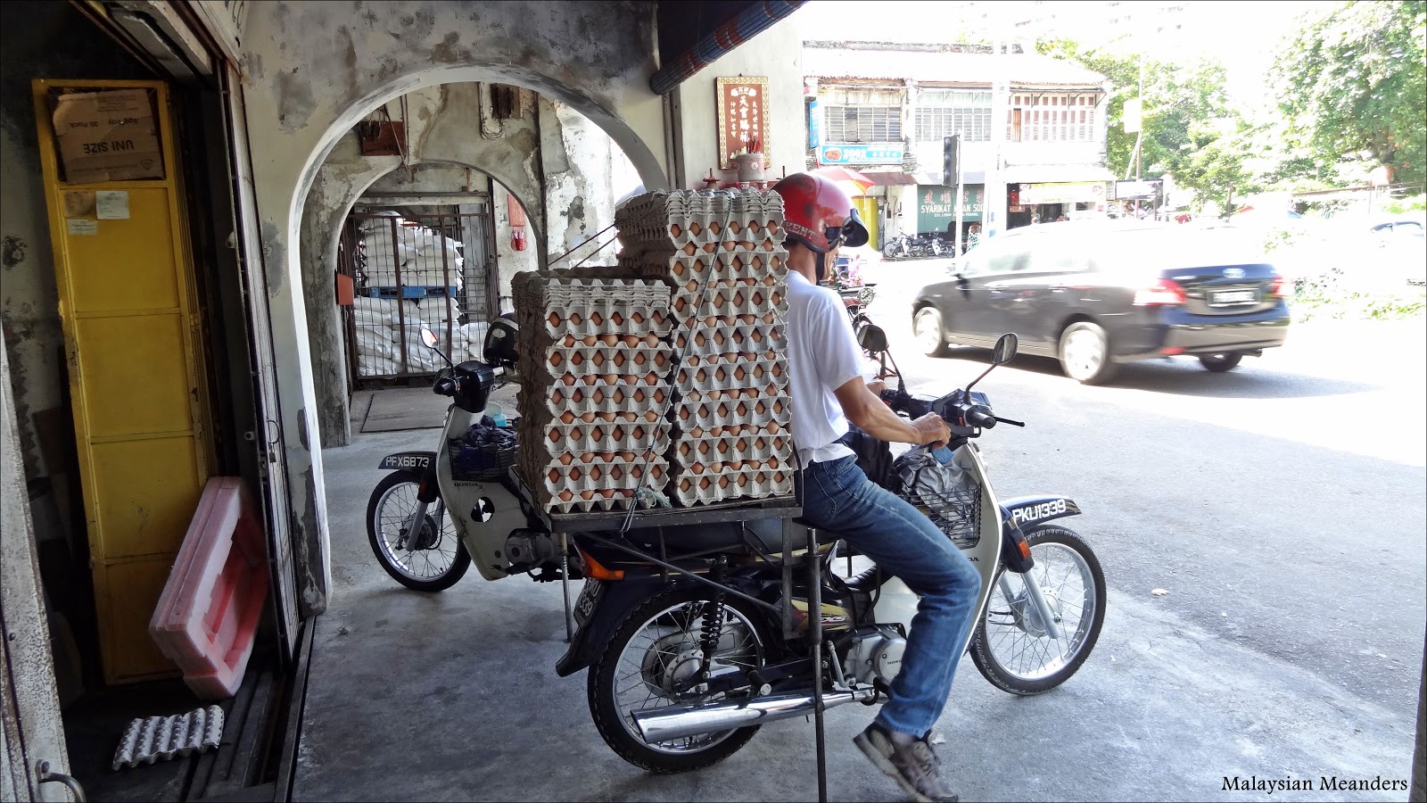 Malaysian Meanders I Couldn't Believe They Carried That on a Motorcycle