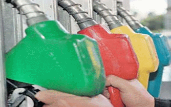 Es cuánto aceite verter en la gasolina para la calma