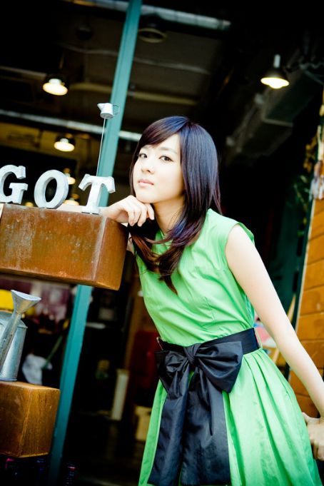 sandara park 2ne1 sexy singer 01