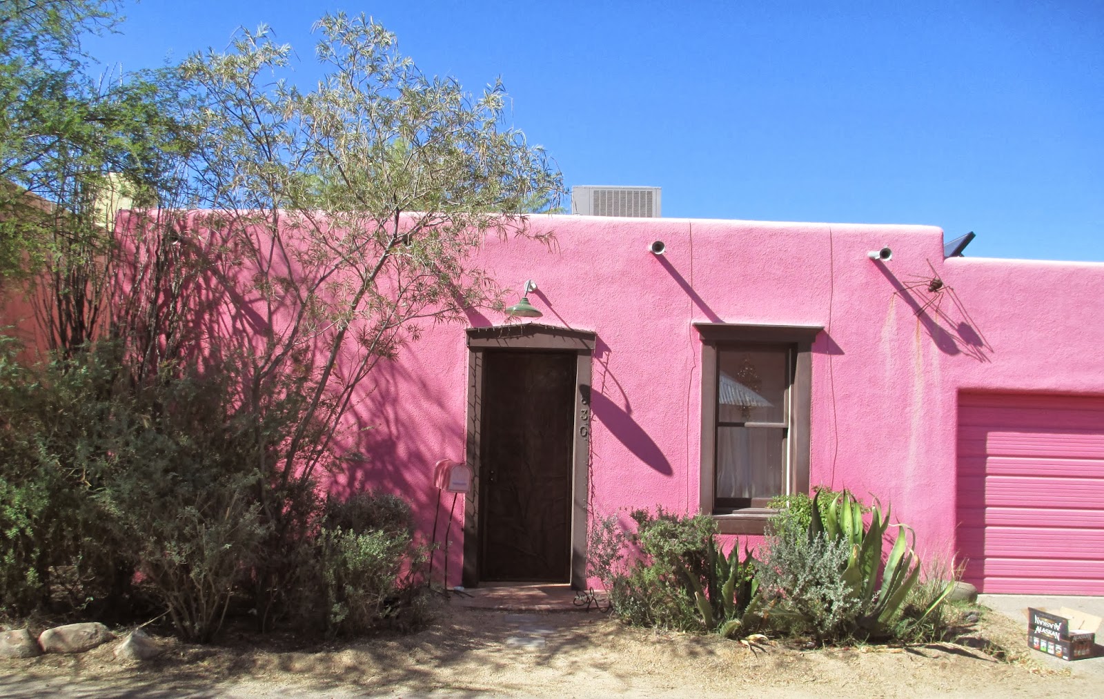 Country Weekend houses, Barrio Viejo, Tucson