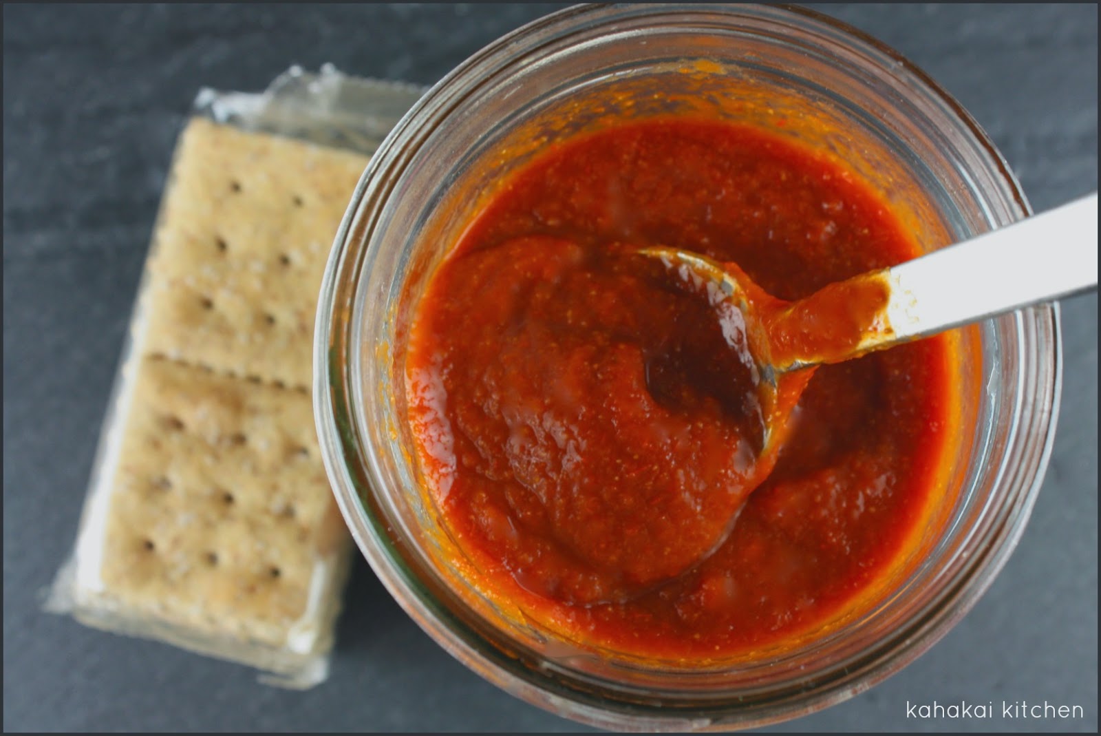 Kahakai Kitchen Creamy Tomato 'Ketchup Soup' & Crackers for Food 'N