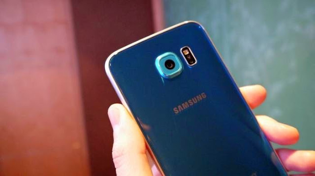 http://4.bp.blogspot.com/-qU58IJKrBJc/VQqHvjJpb-I/AAAAAAAAAu0/delc8YwvuwI/s1600/Samsung-Galaxy-S6-and-HTC-One-M9-miss-the-latest-Android-camera-features-but-why.jpg