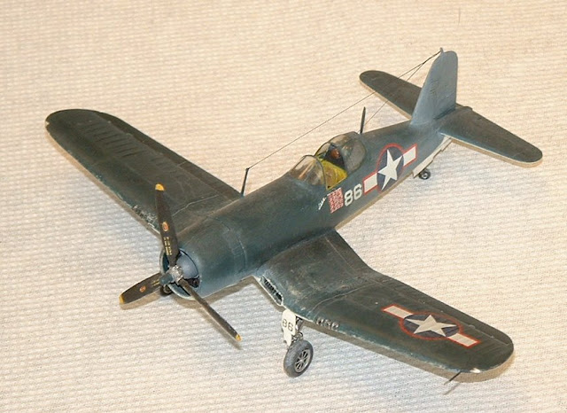 Vought Corsair F4U Corsair model kit