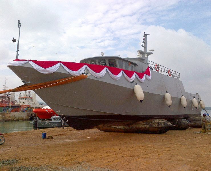 Kapal Patroli Cepat (KPC) Kapal Patroli Cepat (KPC)