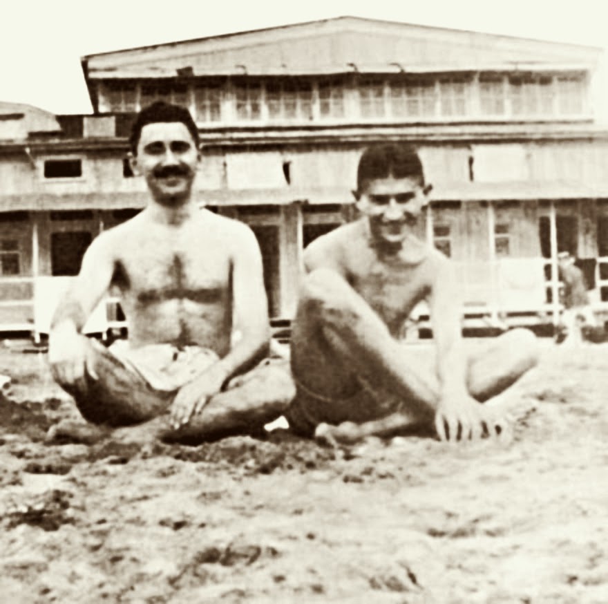 bokmania En julkavalkad med författare, hattar och djur (del 5)