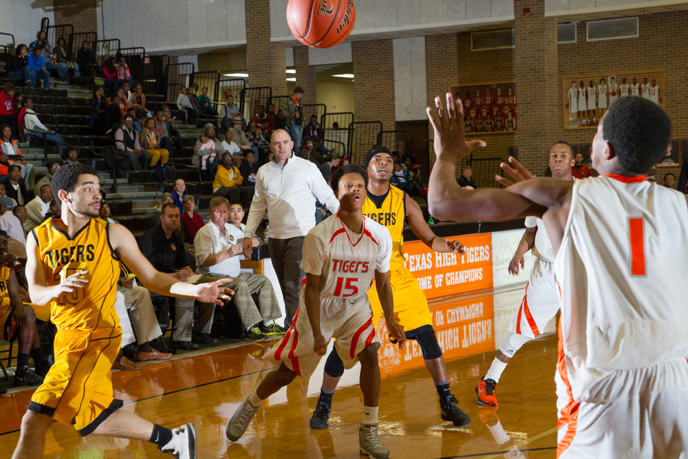Through Mine THS vs. Mt. Pleasant varsity basketball