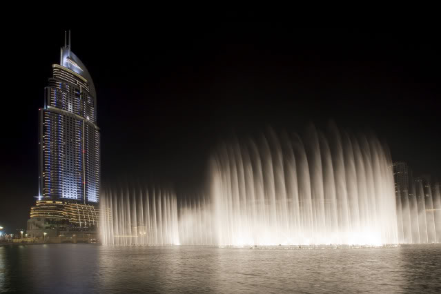 Dubai Fountain Show Awesome Photos