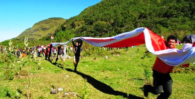 Merah Putih 178 Meter di Lembah Ramma Merah Putih 178 Meter di Lembah Ramma