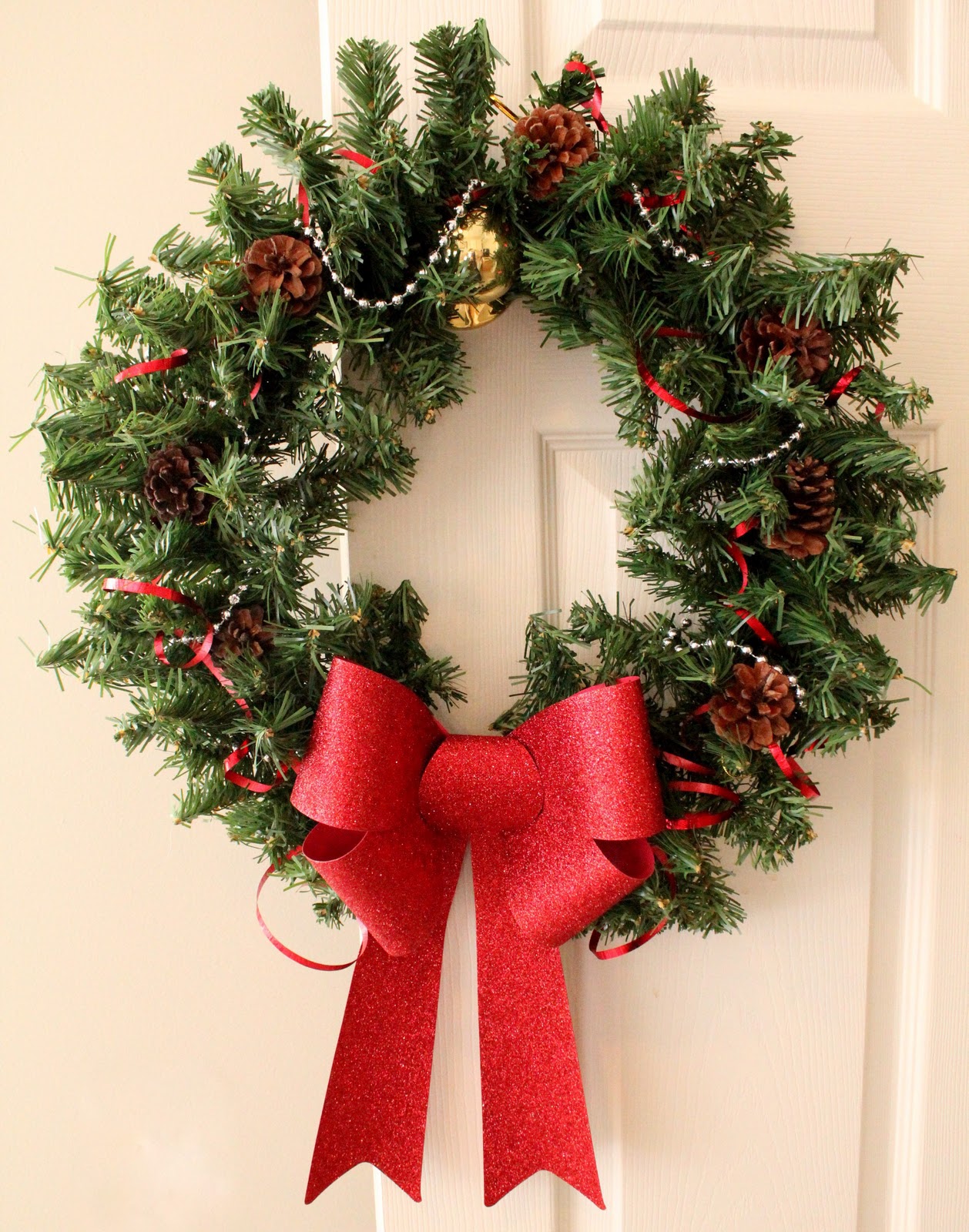 Turtles and Tails: Boughs and Bows (Christmas Wreaths)