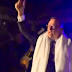 Tom Hanks singing "This Is How we do it." at a wedding (Video)
