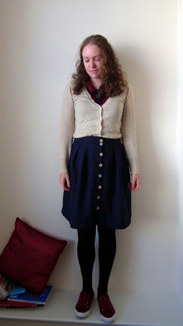 Burda Skirt, 118, 119, 5/2012, buttons