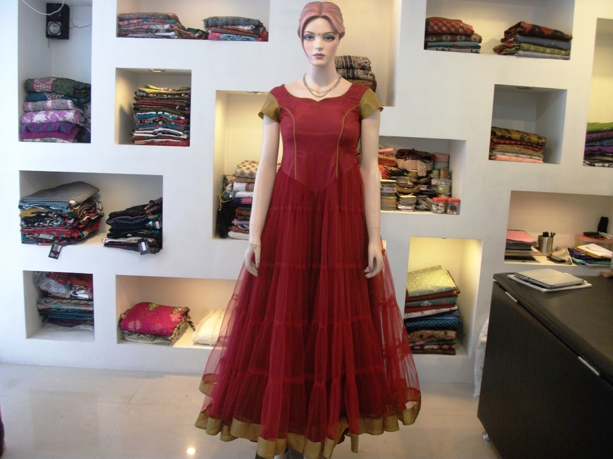 SALT & PEPPER DRESSES