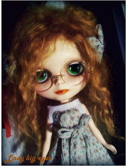 Blythe doll