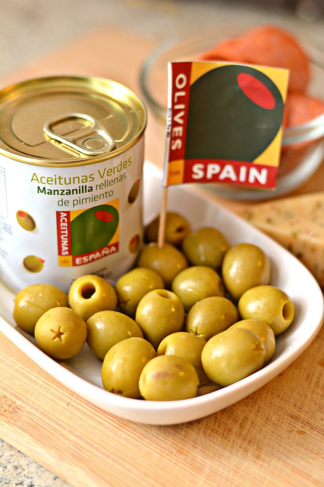 Life With 4 Boys Quick Olive Recipes Olive Alfredo Pizza & Spicy