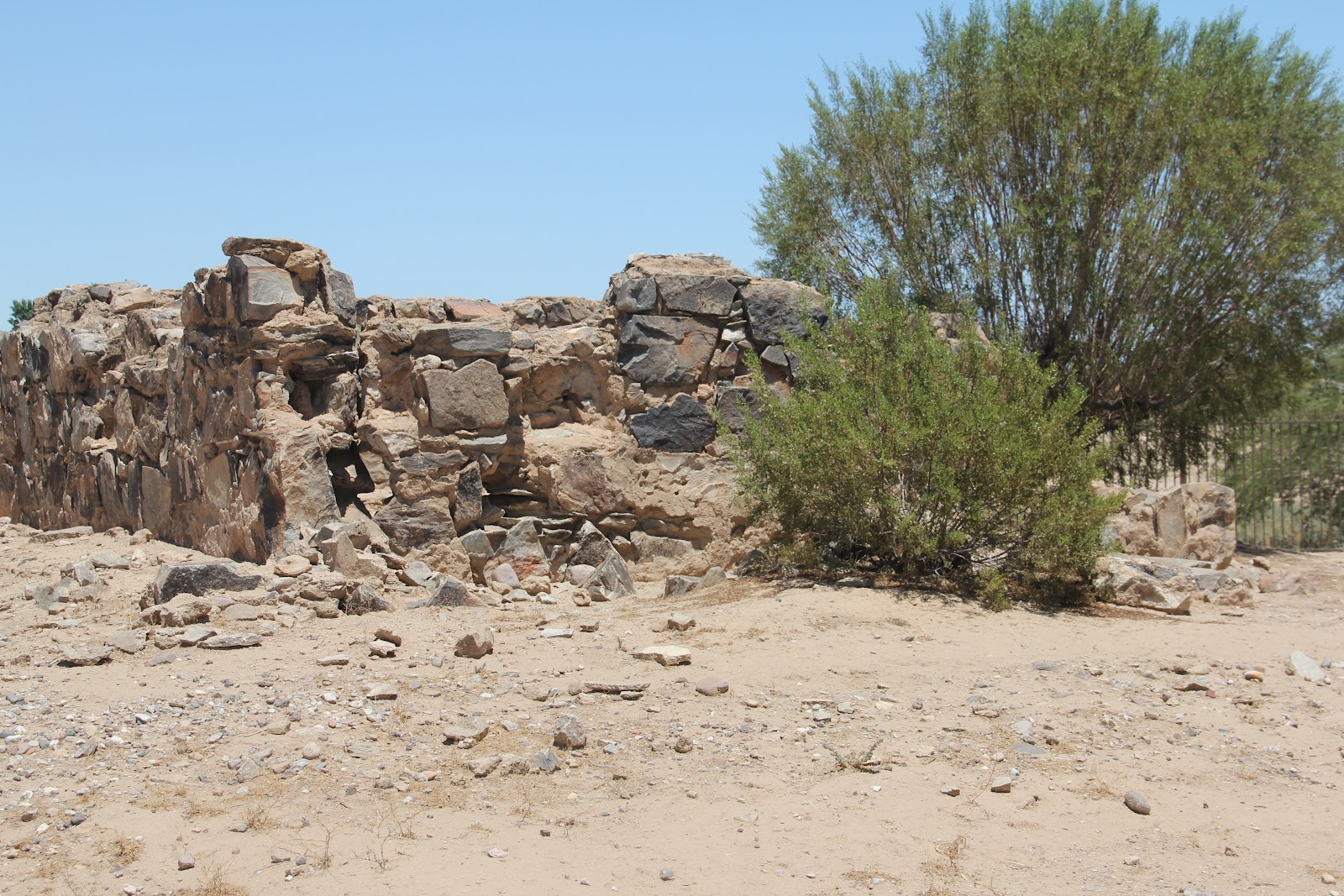 Mimi's Corner! Desert Wells Stage Coach Stop!!!