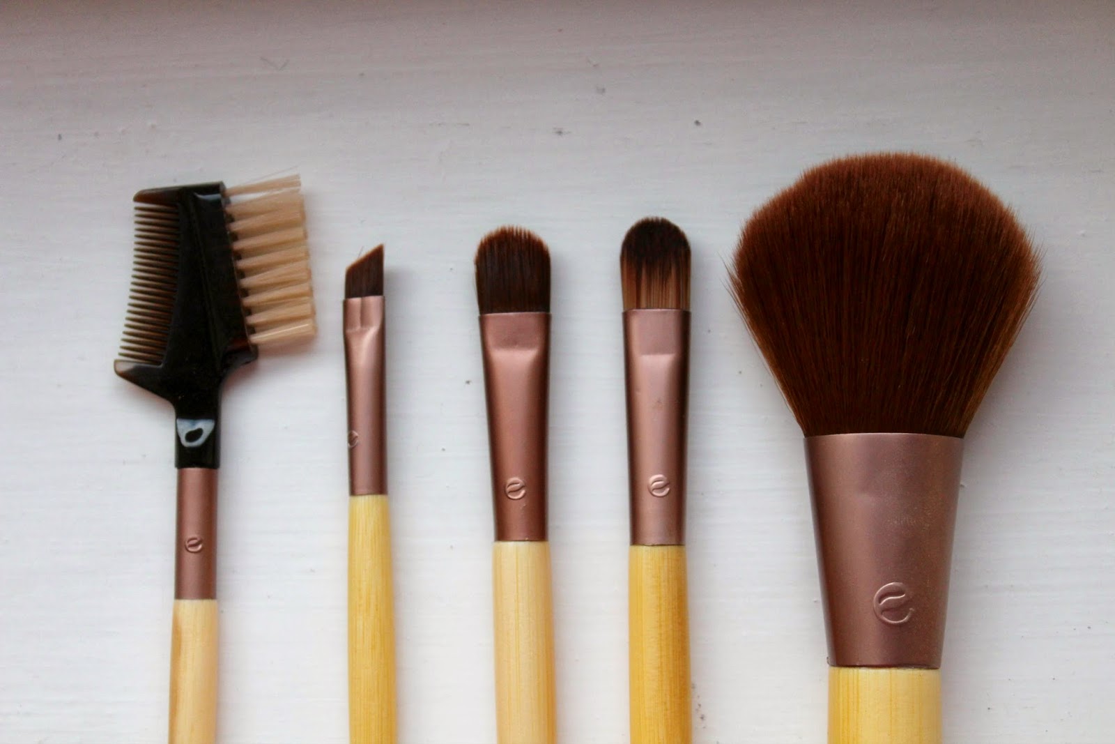 Little Miss Lifestyle UK Beauty and Lifestyle Blog Review EcoTools