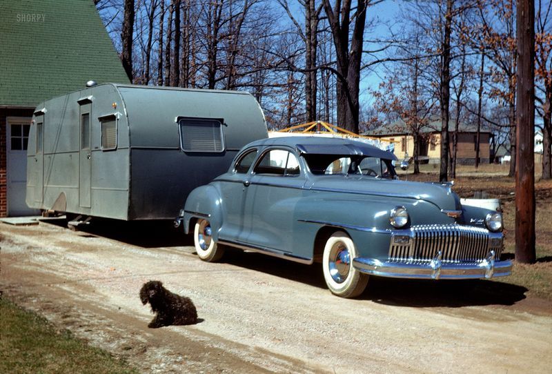 Image result for cars pulling camping trailers of the 50s