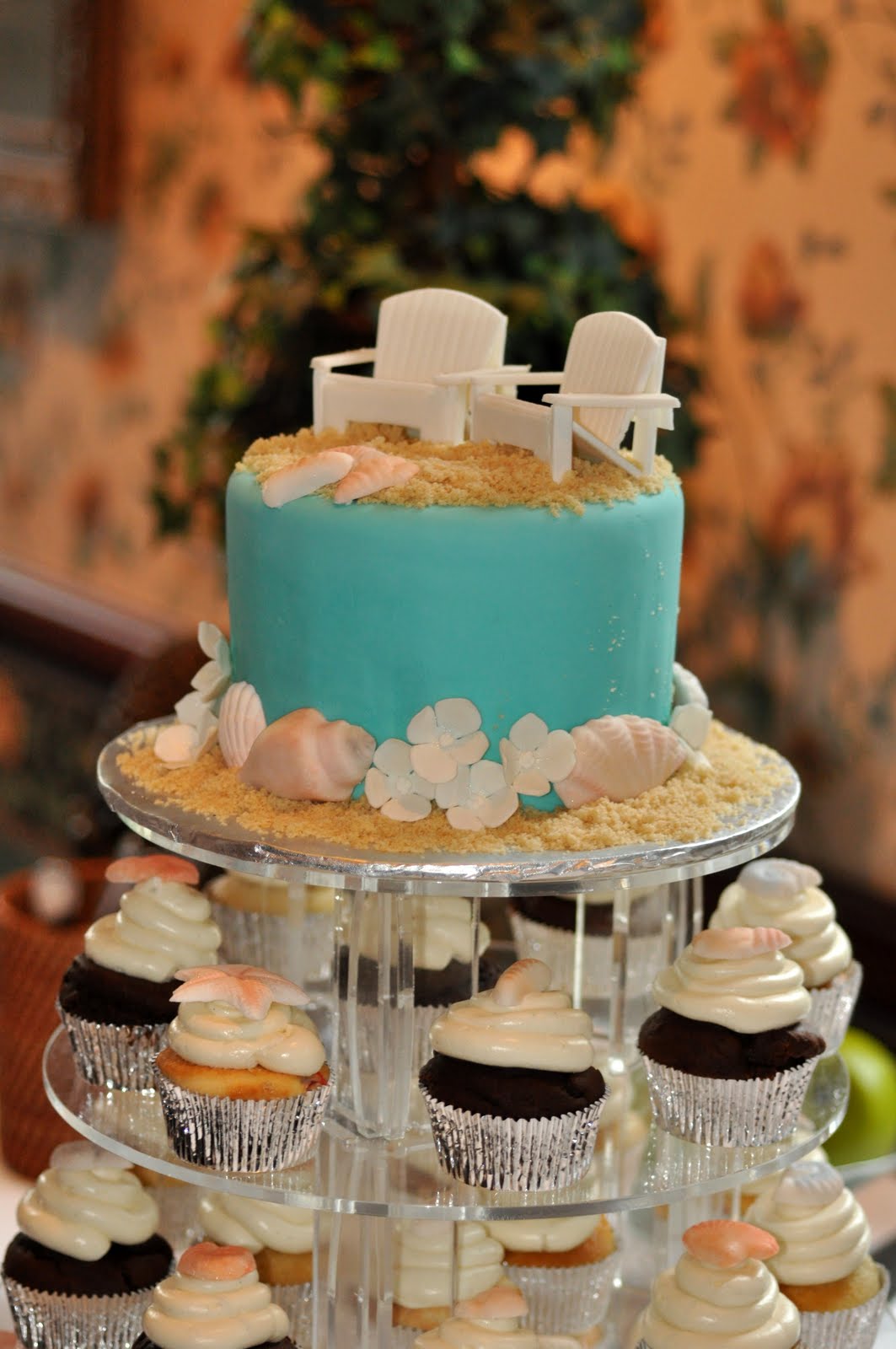 Cake Fiction Cape Cod Chairs and Seashell Cupcakes