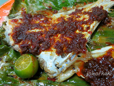 Miss Tam Chiak and SG Food on Foot on One Day Johor Bahru Food Trail BBQ-Fish-Johor