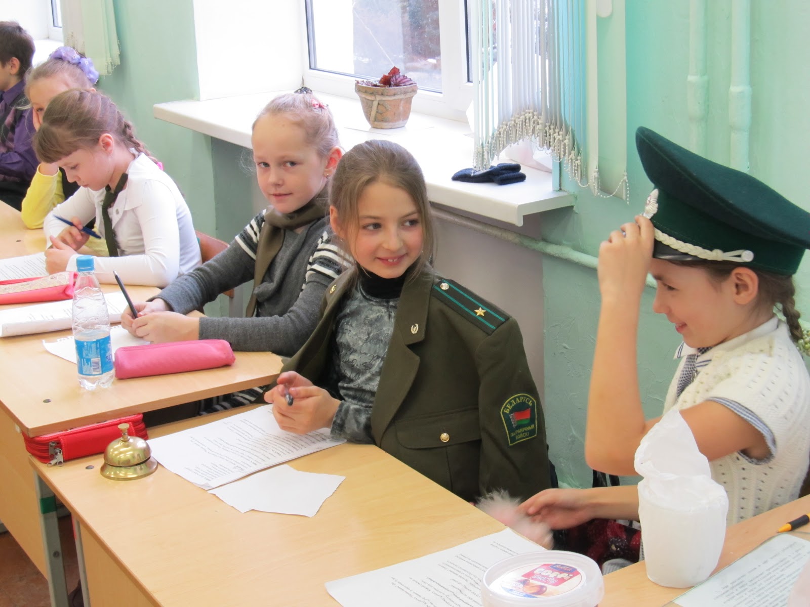 Наш класс Поздравляем!