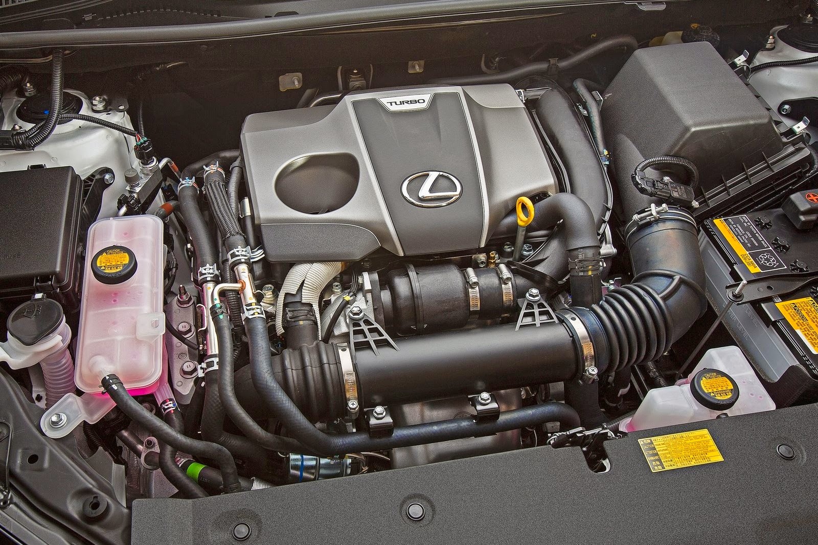 мотор Lexus 200t