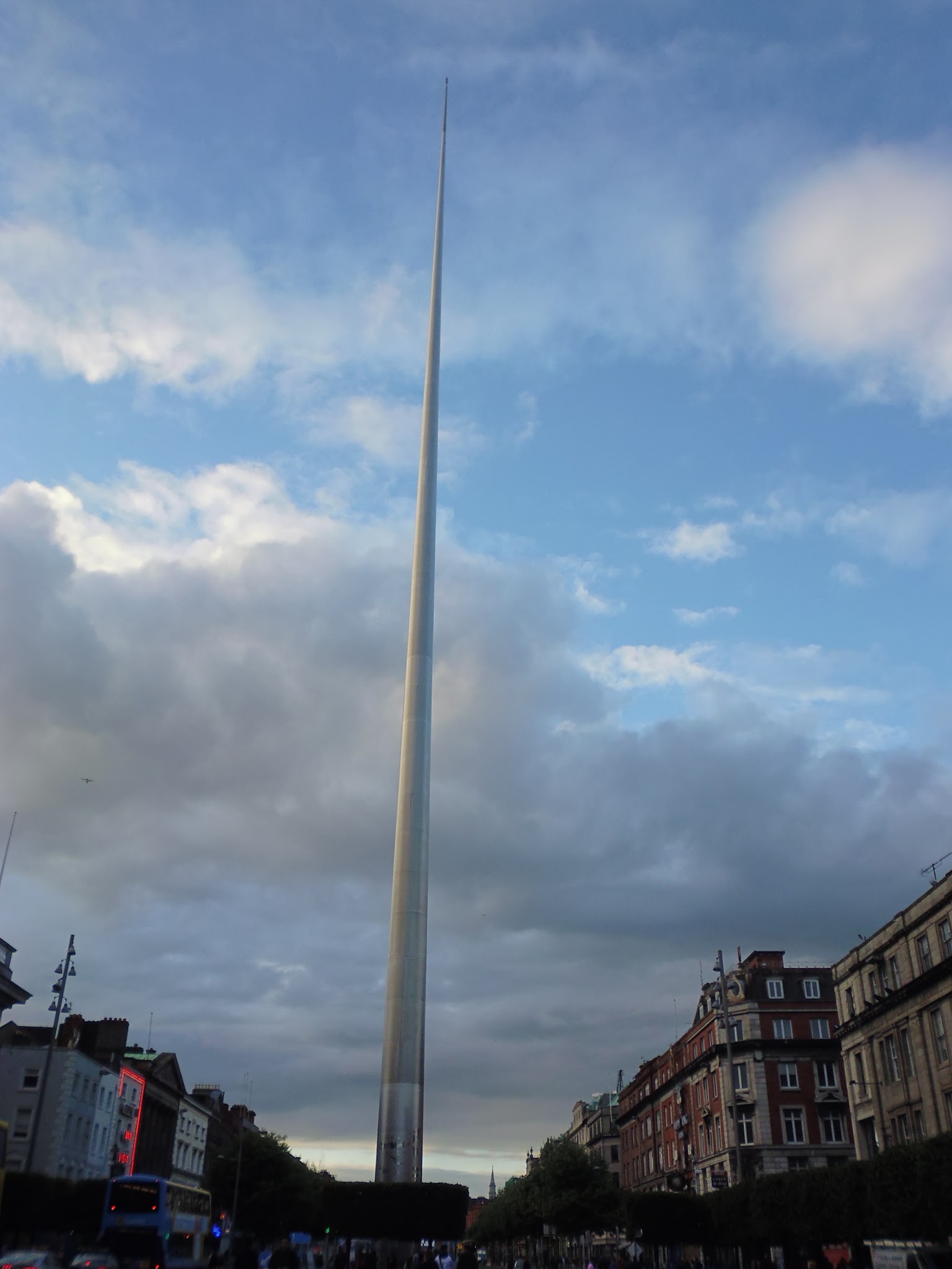 The Spire en Dublín (Irlanda) (@mibaulviajero)