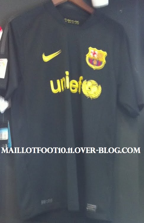 La+nueva+camiseta+del+barcelona+2011