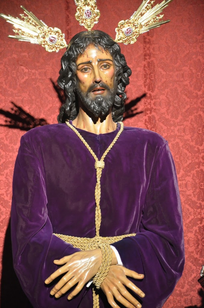 Nuestro Padre Jesús Cautivo - Sevilla Nuestro Padre Jesús Cautivo - Sevilla
