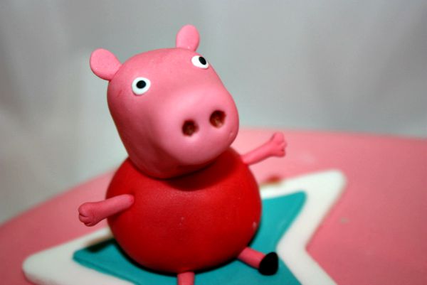 How To Make A Pig Cake Topper How To Make A Pig Cake Topper