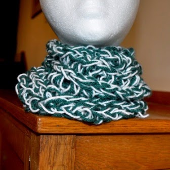 armknitting infinity scarf in double knit yarn armknitting infinity scarf in double knit yarn