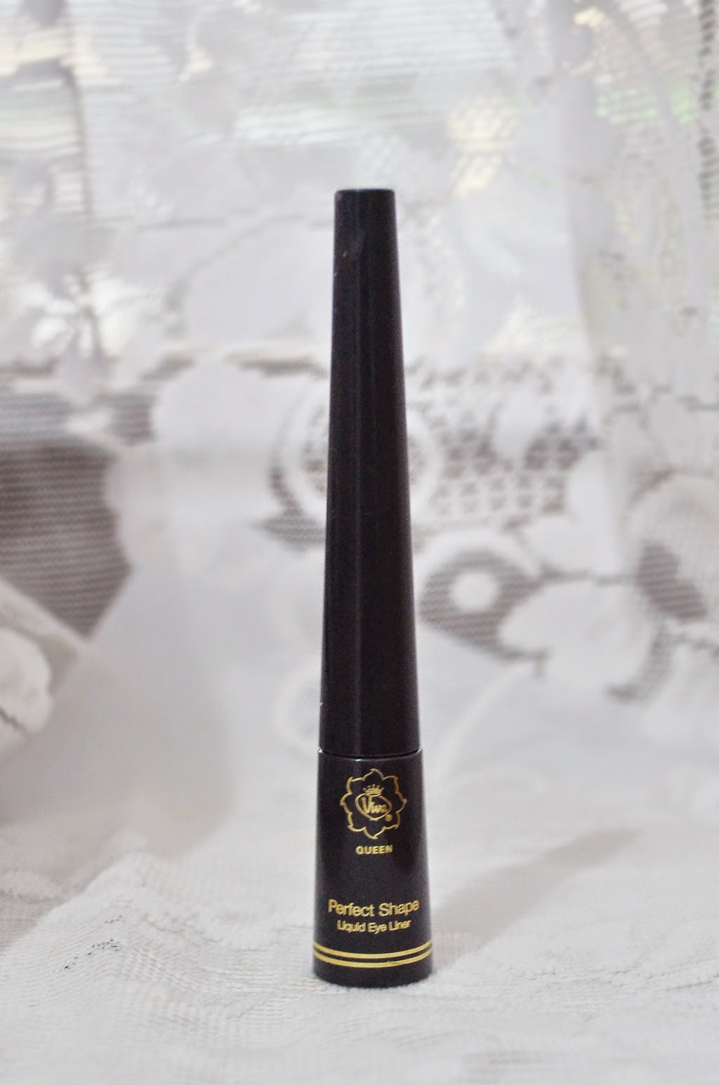 Viva Queen Perfect Shape Liquid Eyeliner Beauty Doodle