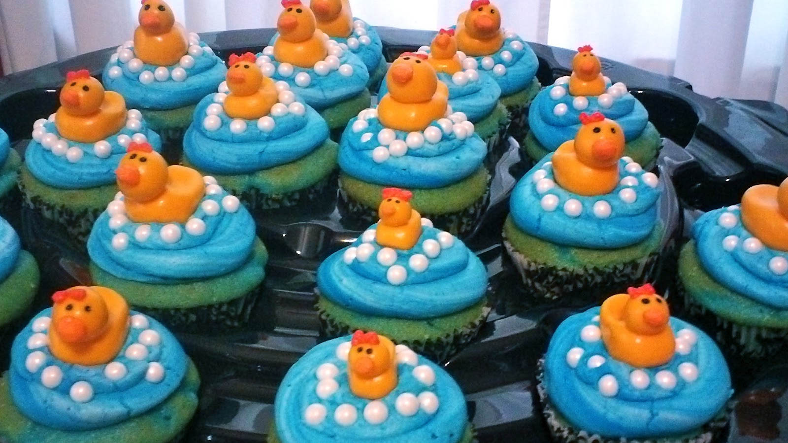 Duckie Cupcakes