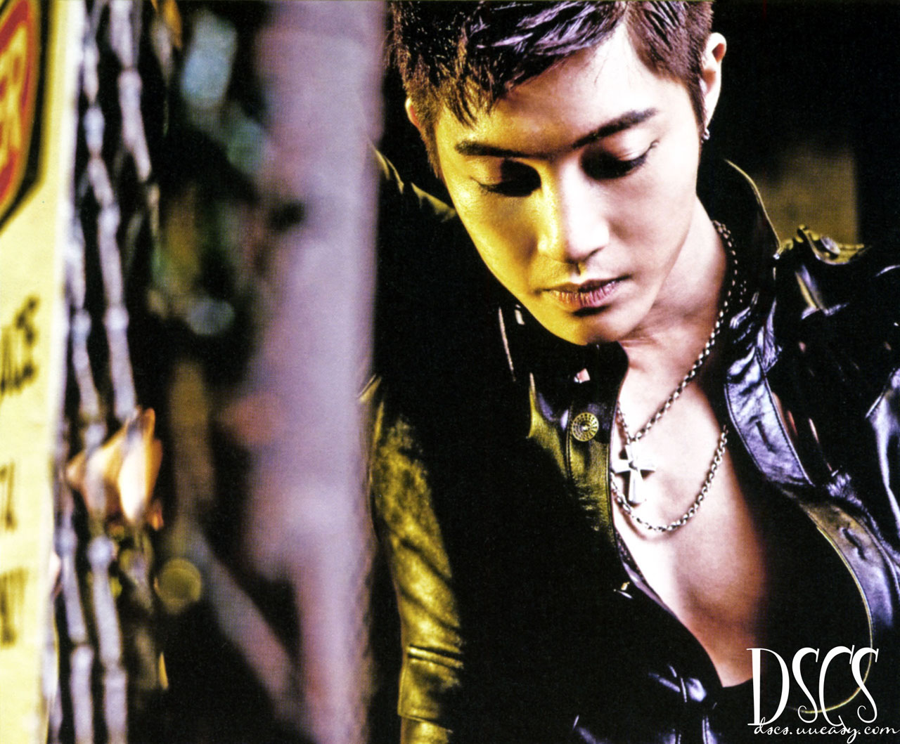 Fanatic heart SS501 Kim Hyun Joong Breakdown [album scans]
