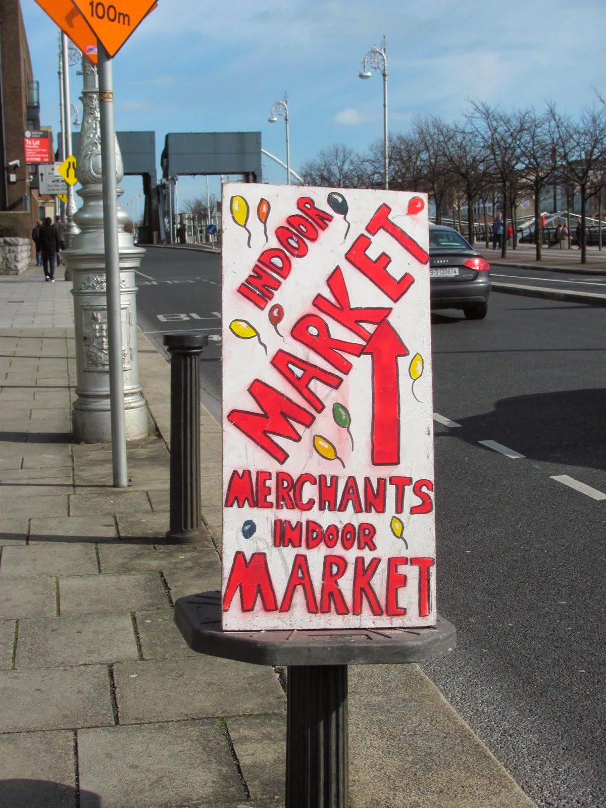 Going to the Indoor Market Going to the Indoor Market in Dublin