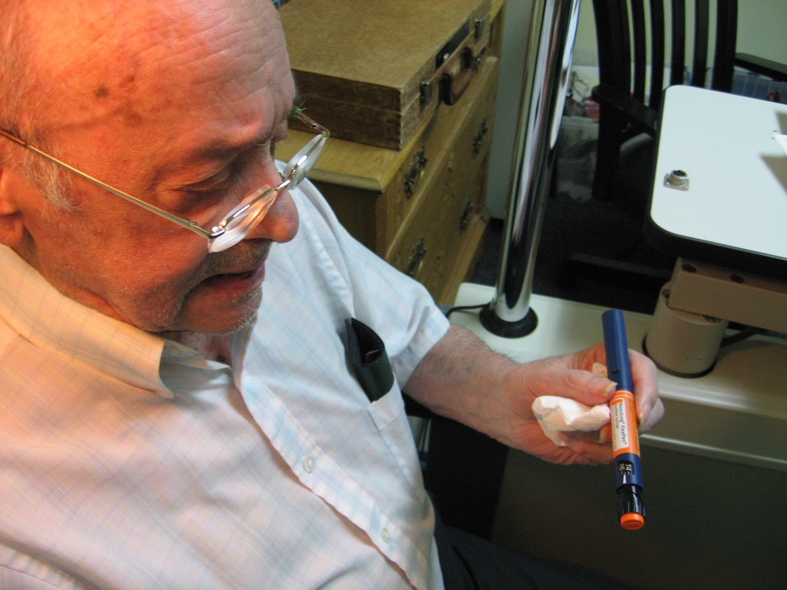 Low Vision Eyeglasses Facts About Macular