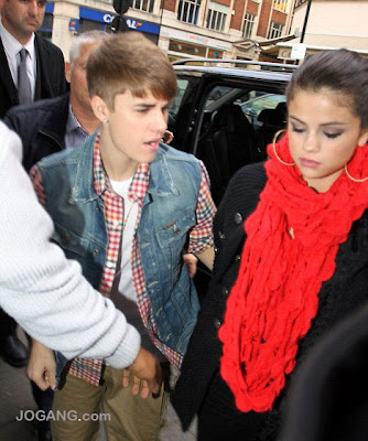 gambar justin bieber selena gomez