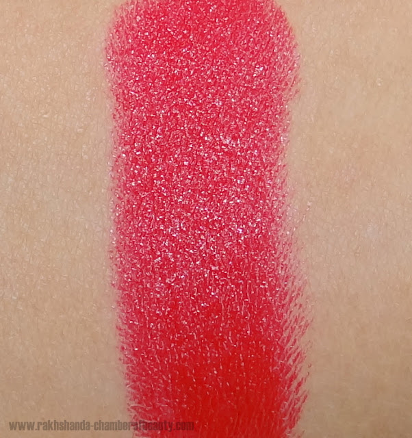 Makeup Revolution Amazing Lipstick in Atomic Ruby - Review & Swatches Makeup Revolution Amazing Lipstick in Atomic Ruby - Review & Swatches