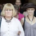 Lésbicas burlam a lei e se casam na França