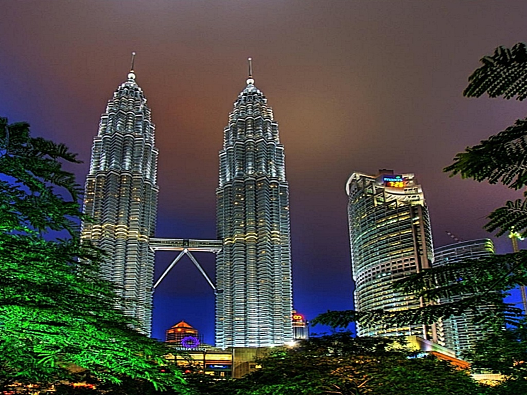 http://4.bp.blogspot.com/-qqFrbM0hpdA/TfkS4uDyj0I/AAAAAAAAE5U/EXGjWa27sk0/s1600/Twin_Tower-Malaysia_Wallpaper_zg2kd.jpg