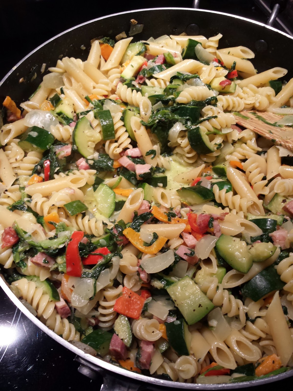 In the Kitchen Skinny Vegetable Pasta CJ NOMS