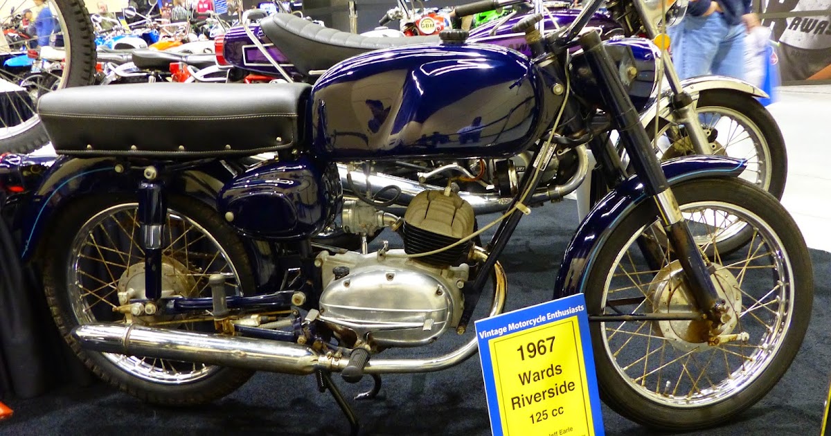 OldMotoDude 1967 Benelli/Wards Riverside 125 at the 2014 International Motorcycle Show