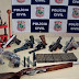 DENARC APREENDE ARSENAL DE ARMAS: REVÓLVERES, PISTOLAS, RIFLES E MUNIÇÃO.