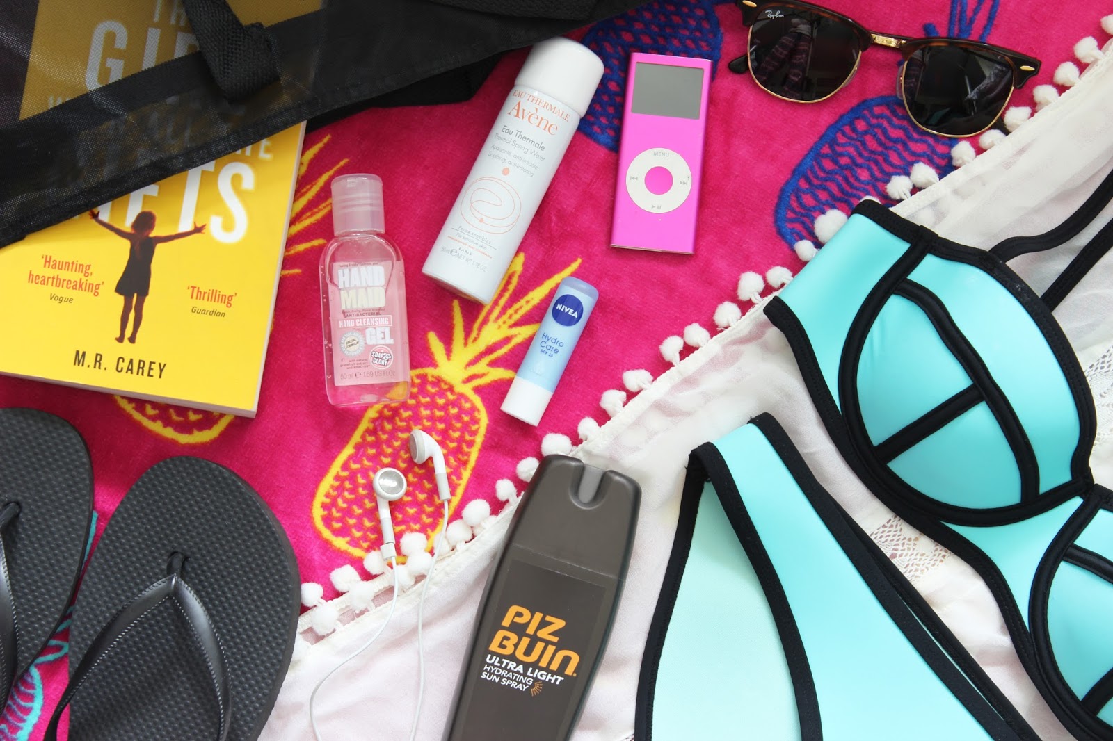 Beach Bag Essentials British Beauty Addict Beach Bag Essentials
