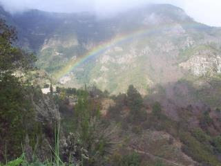 ARCO IRIS EN EL PRECIOSO CASERIO DE LA FLORIDA, PLACERES