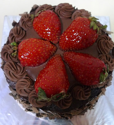 chocolate cream cake