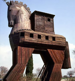 Reflexões Diárias: Cavalo de Troia / Trojan horse