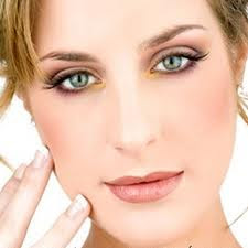 peinados y maquillaje para novias - peinados con clinejas
