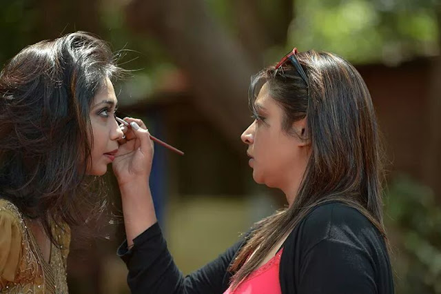  Freelance Bridal Makeup Artist in Delhi